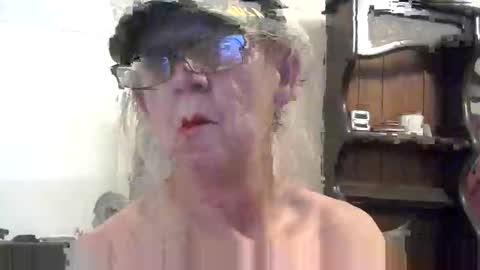 gurlydiesel online show from May 6, 2:56 pm