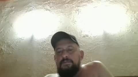 gustavo1350 online show from February 17, 2:32 am