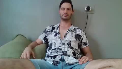 Guy Hardon online show from March 11, 2:18 pm