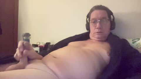 gwashere4u online show from December 18, 5:15 am