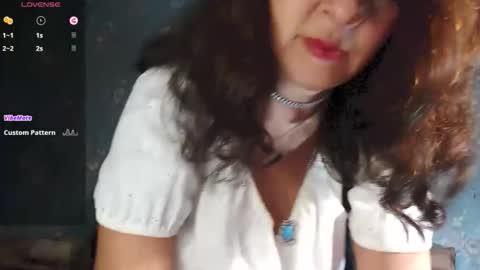 Gwendolyn Essie online show from October 4, 9:45 pm