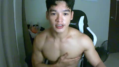 AJ online show from April 24, 12:40 pm