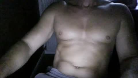 gymxxx_ online show from July 17, 5:09 am
