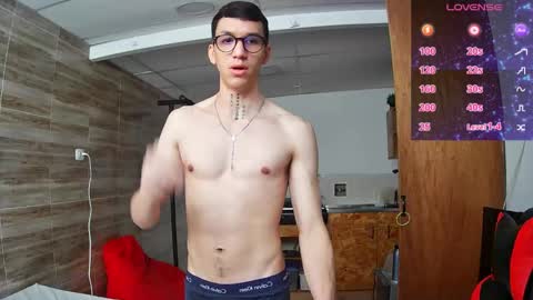 gyo online show from October 17, 1:04 pm