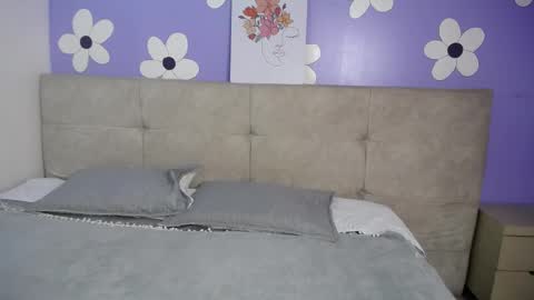 Gysellecrush online show from December 16, 12:27 pm