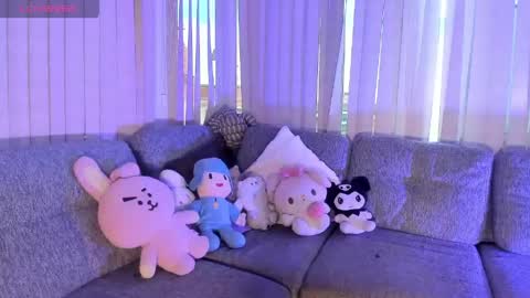 Hello Kitty online show from June 2, 12:07 pm