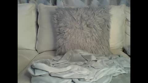 h_o_t_goddess online show from February 27, 9:18 am