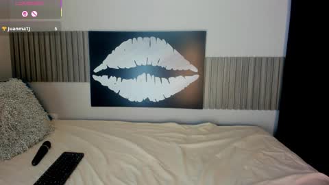 laura online show from September 18, 10:58 pm