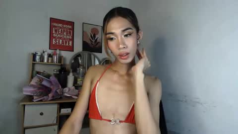 hailey_sweetcum77 online show from May 30, 2:59 pm