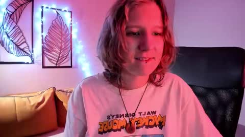 Hailey online show from November 27, 9:06 am