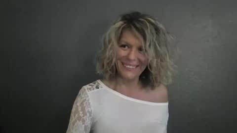 Hailey online show from April 4, 4:47 pm