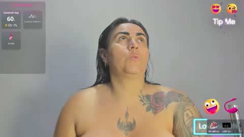 haileystonei online show from March 13, 9:23 am