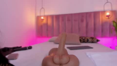 Haily online show from February 22, 9:28 pm