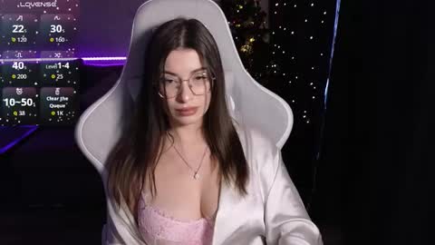 HailyHeavenly online show from January 19, 11:42 am