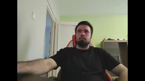 hairy_guy007 online show from March 28, 9:11 am