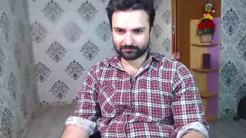 Hairy Tyler online show from March 6, 7:21 pm