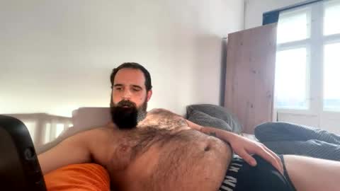 hairyandhorny__ online show from November 13, 12:19 pm