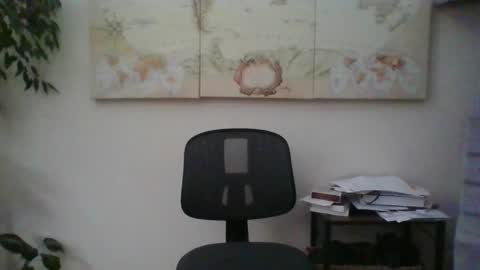 hairypussylover089 online show from April 12, 5:55 am