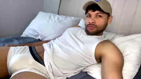 Snapshot of haku_kanjii chatting on February 24, 3:53 pm Independent       model  online show from February 24, 3:53 pm