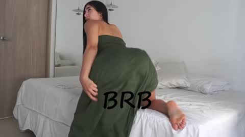 insta Laupalacio777Next stream 01th December online show from February 26, 10:15 pm