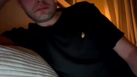 Simon online show from January 7, 8:25 pm