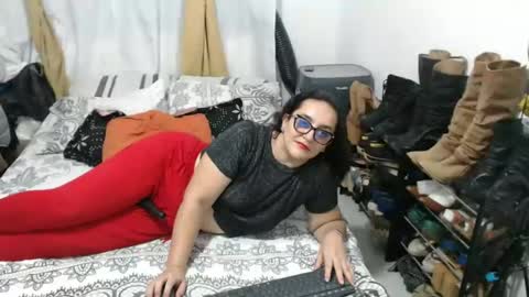 hammer9247 online show from October 27, 11:38 pm