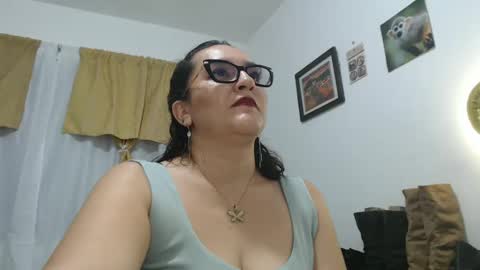 hammer9247 online show from September 17, 11:30 pm