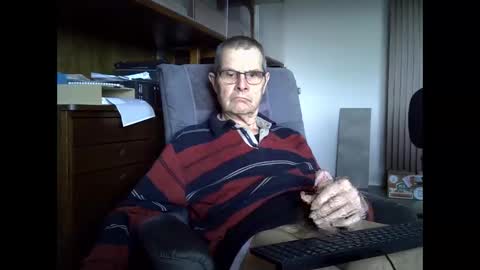 Prefer men 80 online show from January 9, 10:21 am