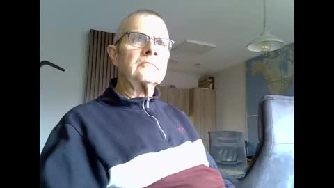 Prefer men 80 online show from February 23, 2:30 pm