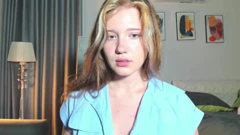 hanahwoods online show from February 26, 8:58 pm