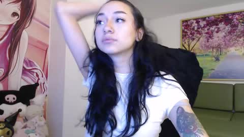 Hanaku  online show from November 8, 1:25 pm