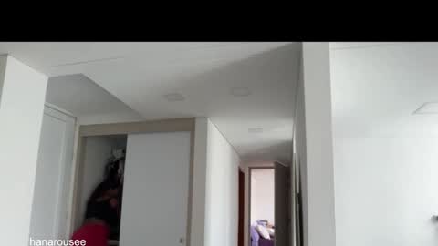 Hana  online show from November 30, 4:47 pm