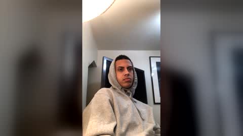 handsome01_ online show from December 5, 2:55 am