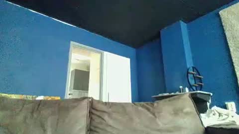 handsomeguy4ever online show from December 2, 12:14 pm