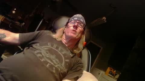 Handystudman online show from February 17, 7:04 am