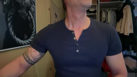 hanky online show from March 5, 8:00 am