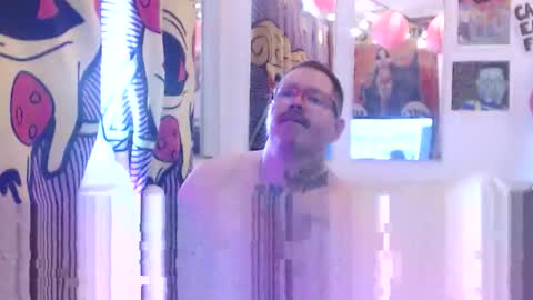 hank rams online show from April 18, 3:03 pm