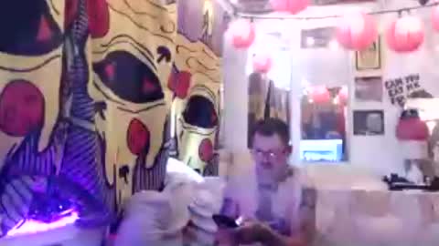 hank rams online show from July 10, 6:12 pm