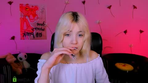 Hanna  online show from May 31, 8:24 am