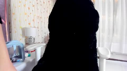  hanna  online show from March 8, 3:17 am