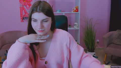 hanna_blondee1 online show from December 31, 10:48 am