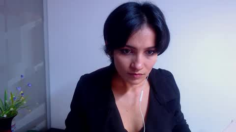 Sara online show from February 26, 8:58 pm