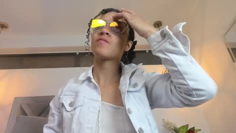 HANNA online show from December 14, 1:39 pm