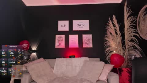  im Hanna online show from February 13, 8:39 am