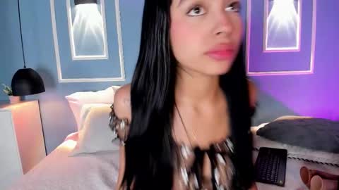 hanna online show from February 9, 9:39 pm