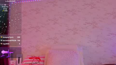 Snapshot of hannablaze_ chatting on February 13, 5:26 am HannaB  online show from February 13, 5:26 am