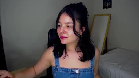 Aurora Sky online show from December 13, 2:32 am