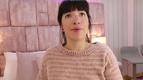 HannaDawsons online show from September 26, 12:24 pm