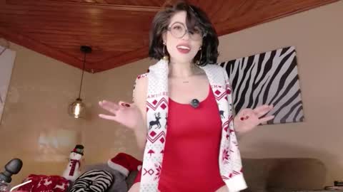 Hannah  online show from December 20, 1:45 am