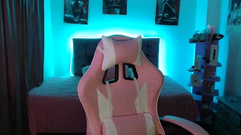 hannah_swet online show from February 20, 11:21 pm